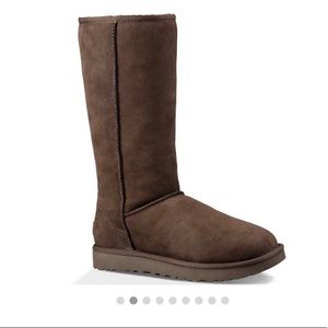 SOLD—-Uggs, classic tall brown cozy boots.